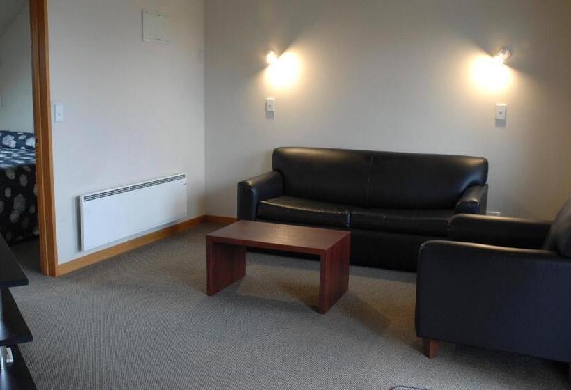 套房, Shelby Motor Lodge