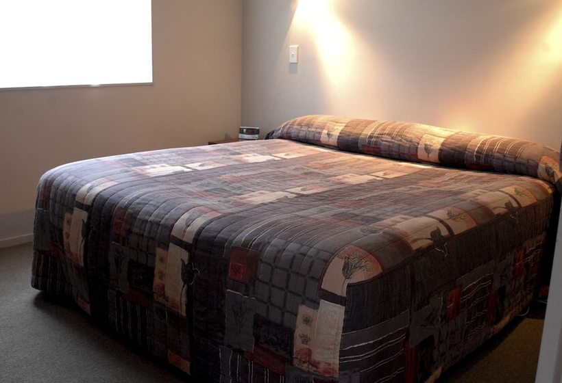 带3个卧室的公寓, Shelby Motor Lodge