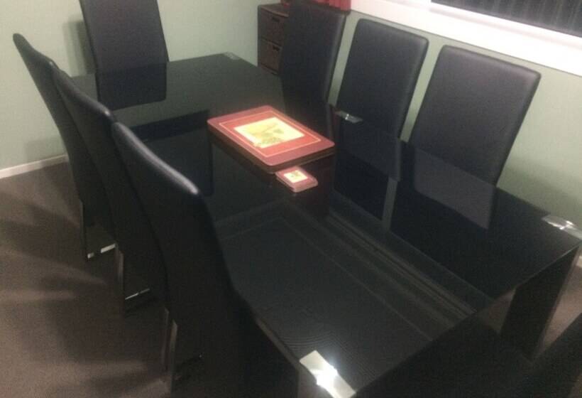 带3个卧室的公寓, Shelby Motor Lodge