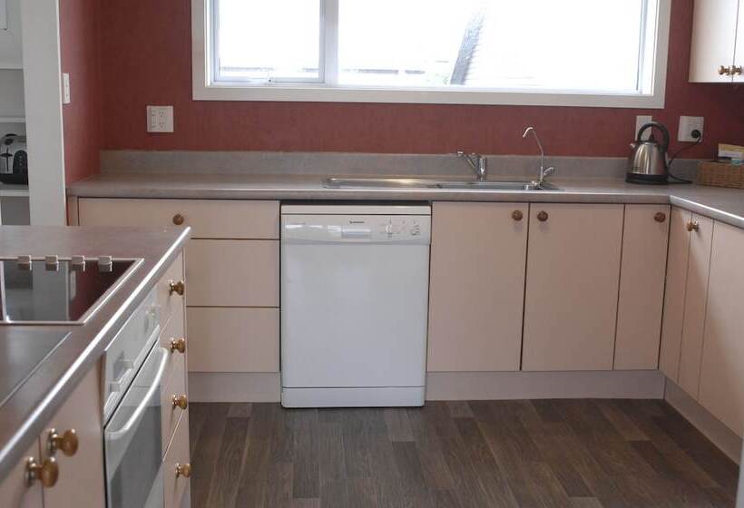 带3个卧室的公寓, Shelby Motor Lodge