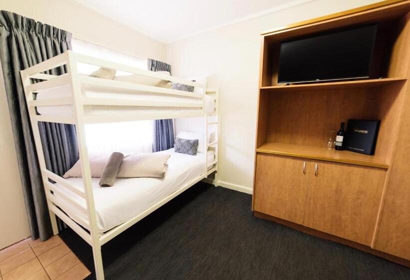 带铺位的标准三人间, Barclay On View