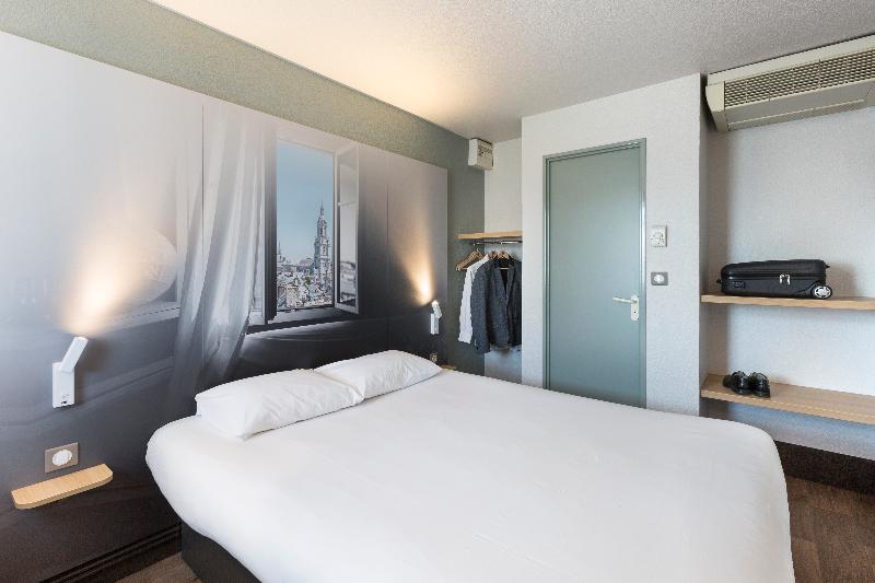 Номер Стандарт, B&b Hotel Avranches Baie Du Mont St Michel