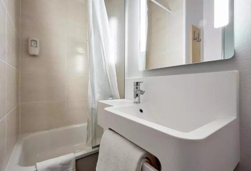 ４ベッドルームクラシックタイプ, B&b Hotel Avranches Baie Du Mont St Michel