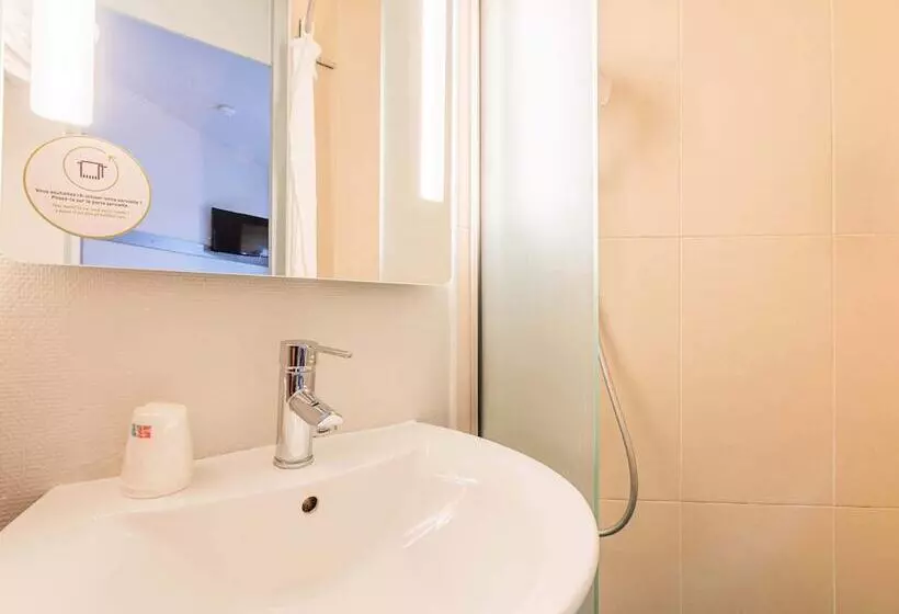スタンダードトリプルルーム, B&b Hotel Mulhouse Ile Napoléon