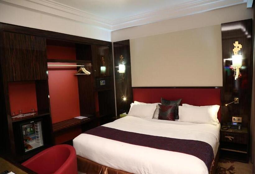 مجموعه ویستا شهر, Hôtel Fleur De Lys Plateau