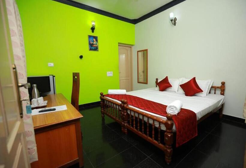 스탠다드 룸 풀장 전망, Ideal Ayurvedic Resort Kovalam