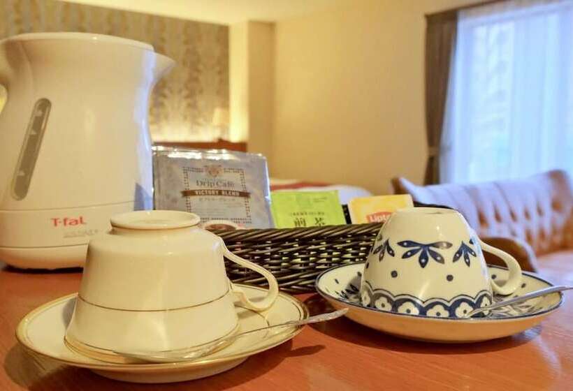 标准间, La Jolie Motomachi