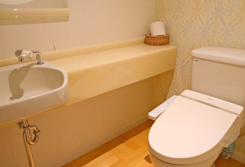 小型套房, La Jolie Motomachi