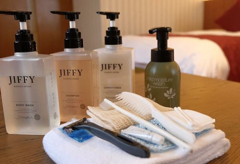 高级小型套房, La Jolie Motomachi