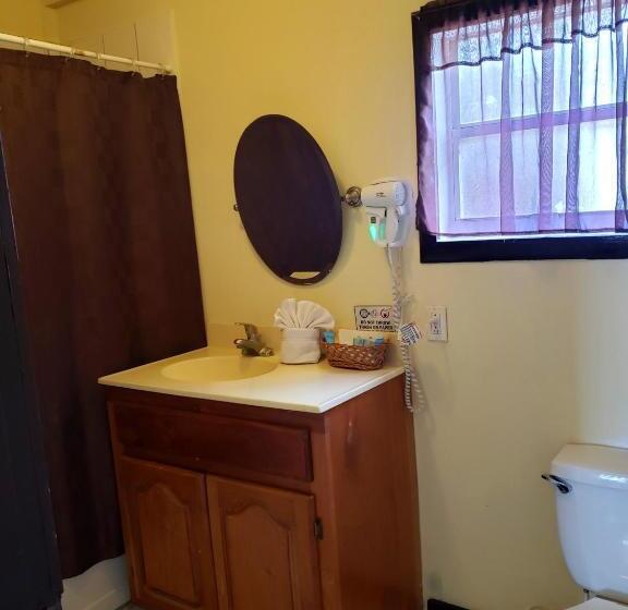 带大床的标准间, Ocean Tide Beach Resort