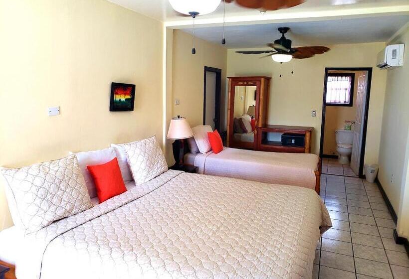 带大床的标准间, Ocean Tide Beach Resort