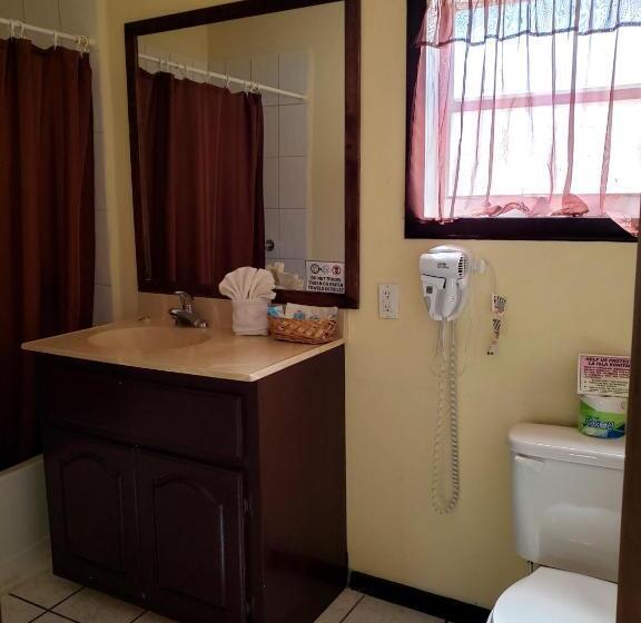 带大床的标准间, Ocean Tide Beach Resort