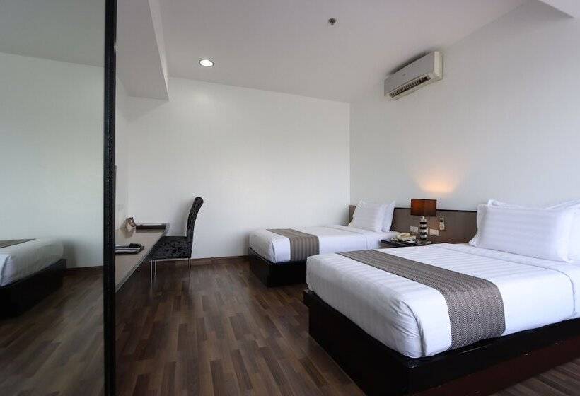 اتاق لوکس, Paseo Premiere