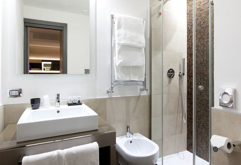 חדר סטנדרט עם מרפסת, Quirinale Luxury Rooms