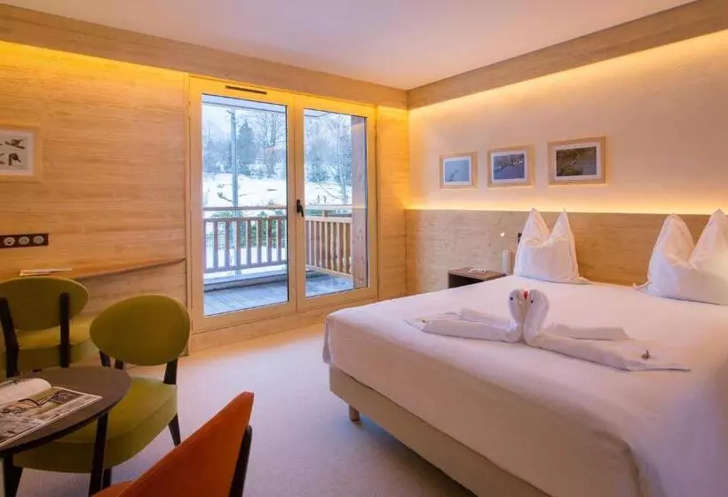Standard Room with Balcony, Restaurant Mont Champ Du Feu
