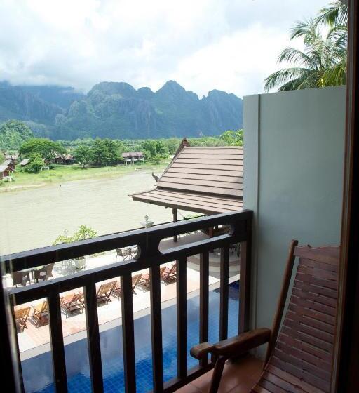 디럭스 룸, Silver Naga