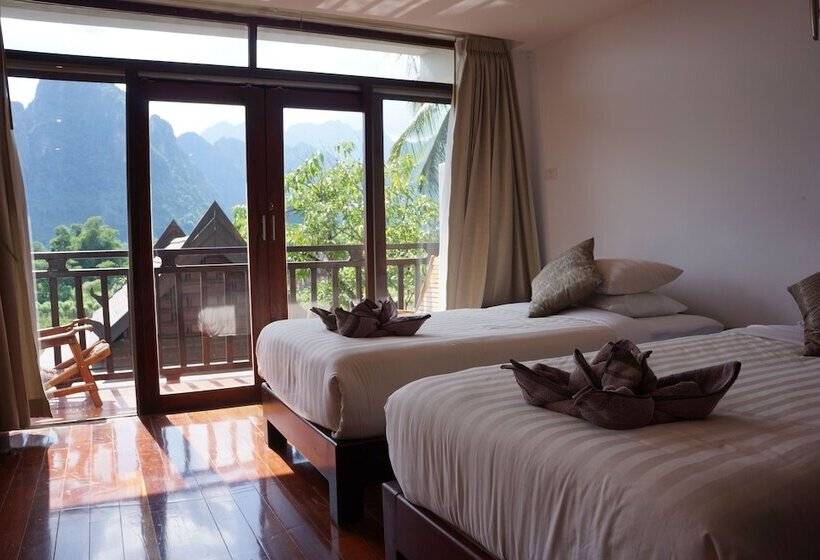 패밀리 스위트, Silver Naga