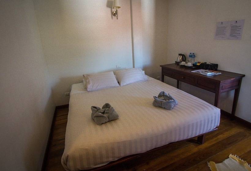 스탠다드 룸, Silver Naga