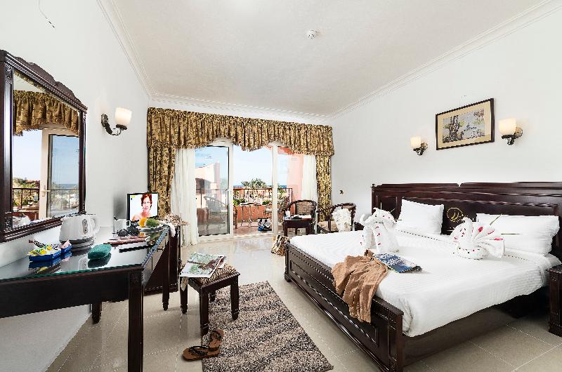 اتاق استاندارد, Three Corners Happy Life Beach Resort