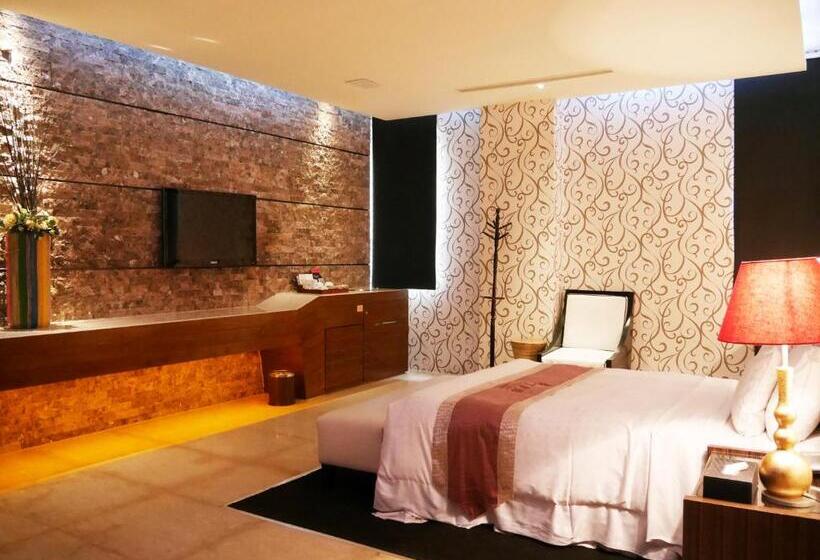 اتاق استاندارد, Lanshy Motel