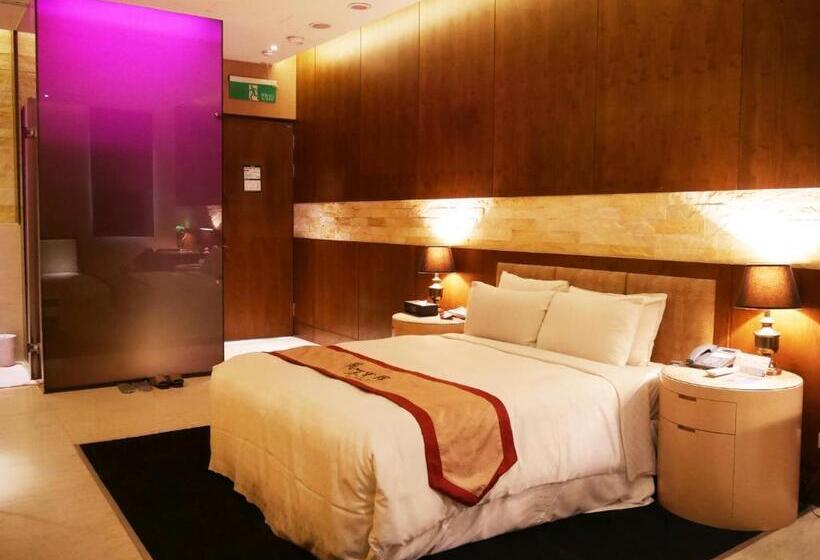 اتاق استاندارد, Lanshy Motel