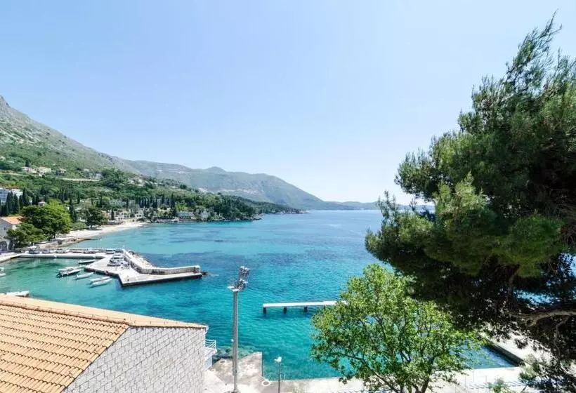 اتاق استاندارد با بالکن و چشمانداز دریا, Guest House Daniela
