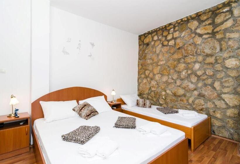Camera Tripla Standard Vista Mare, Guest House Daniela