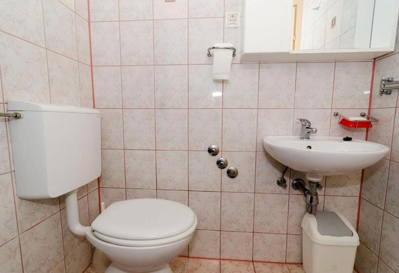 Triple Room Sea View, Guest House Daniela