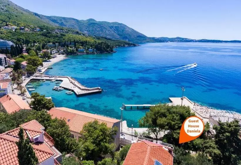 اتاق استاندارد با چشمانداز دریا, Guest House Daniela