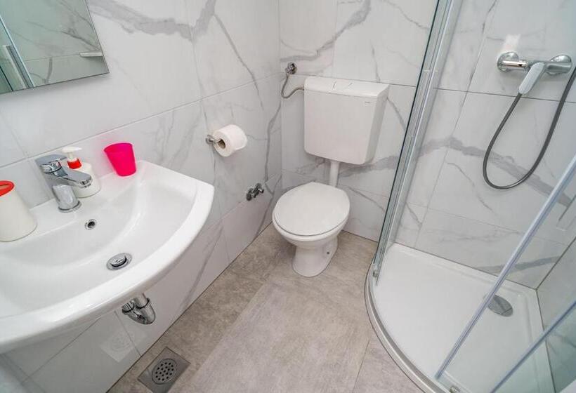 オーシャンビュースーペリアールーム, Guest House Daniela