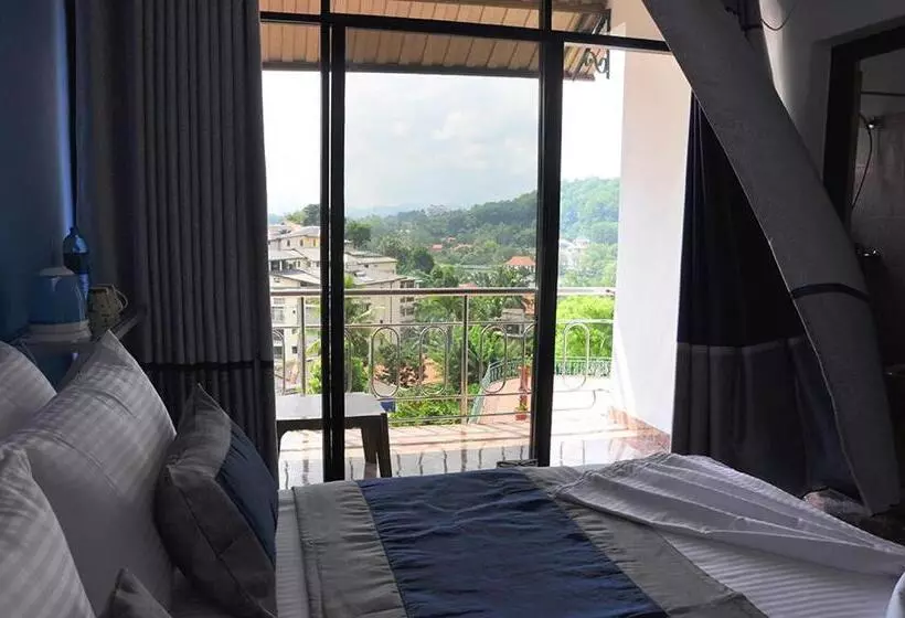 Deluxe Room with Balcony, Highest View