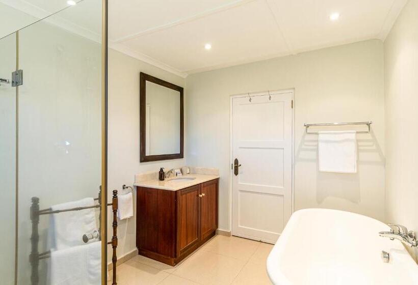 标准三人间, Webersburg