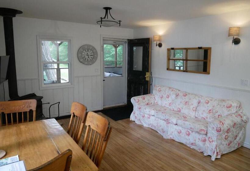 Хижина, Walker Lake Resort