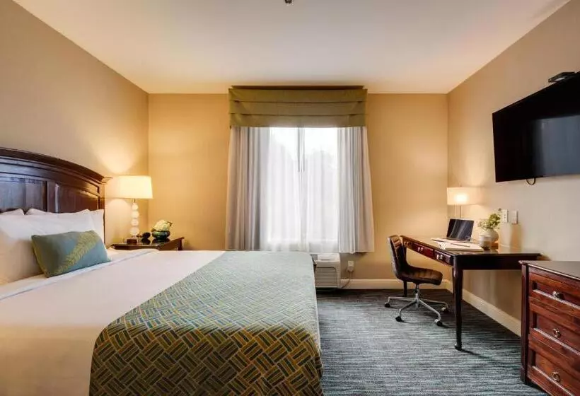 キングサイズベッドのスイートルーム, Ayres Hotel & Spa Mission Viejo   Lake Forest