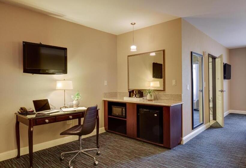 חדר סטנדרט, מיטת קינג, מותאם לאדם עם מוגבלויות, Ayres Hotel & Spa Mission Viejo   Lake Forest