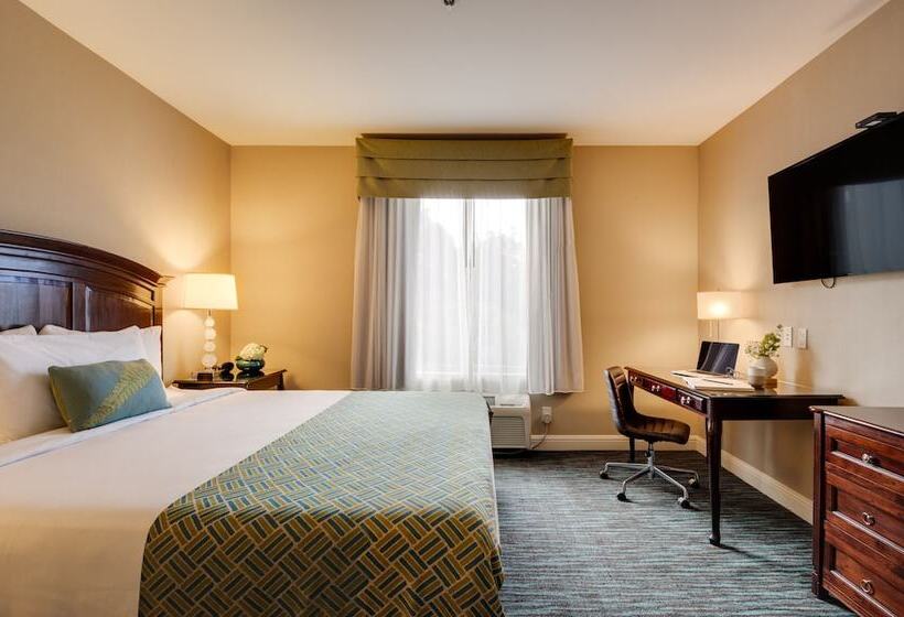 Люкс, Ayres Hotel & Spa Mission Viejo   Lake Forest