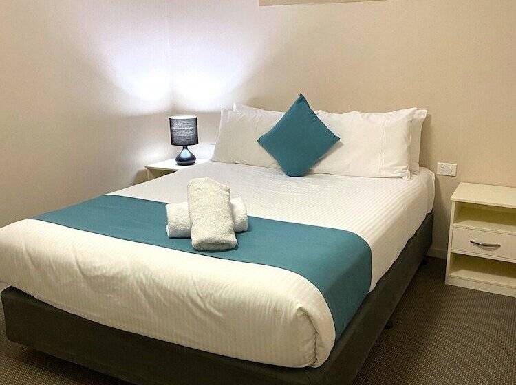 آپارتمان 3 خوابه, City Ville Apartments And Motel