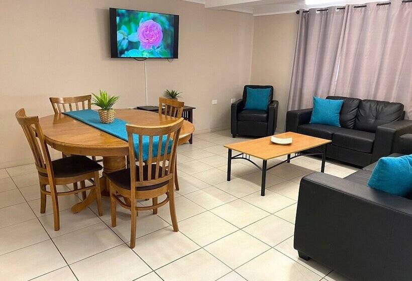 آپارتمان 3 خوابه, City Ville Apartments And Motel