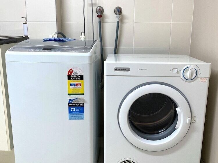 آپارتمان 3 خوابه, City Ville Apartments And Motel