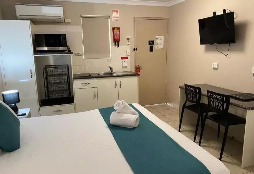 Standard-studio, City Ville Apartments And Motel