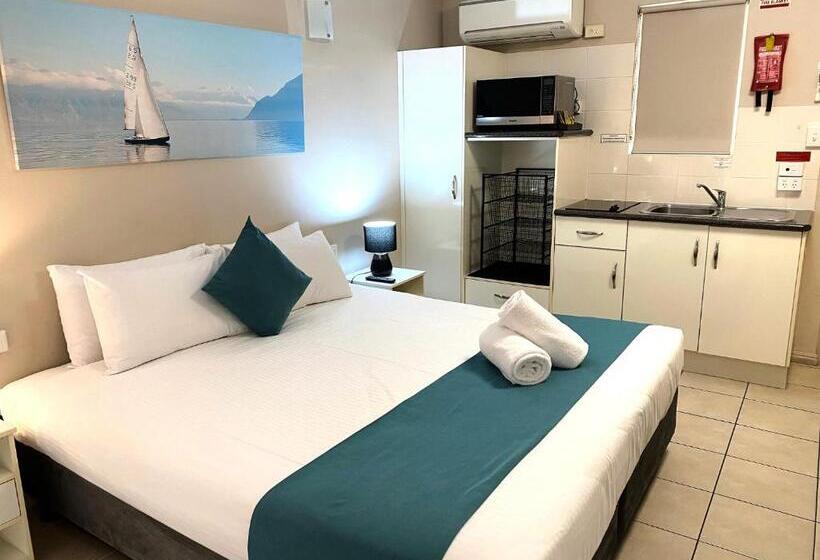스탠다드 스튜디오, City Ville Apartments And Motel