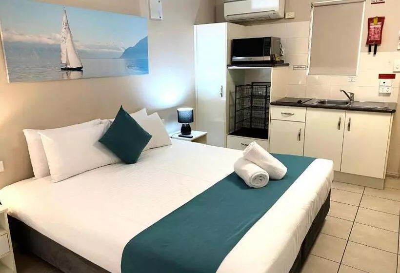 Standard-studio, City Ville Apartments And Motel