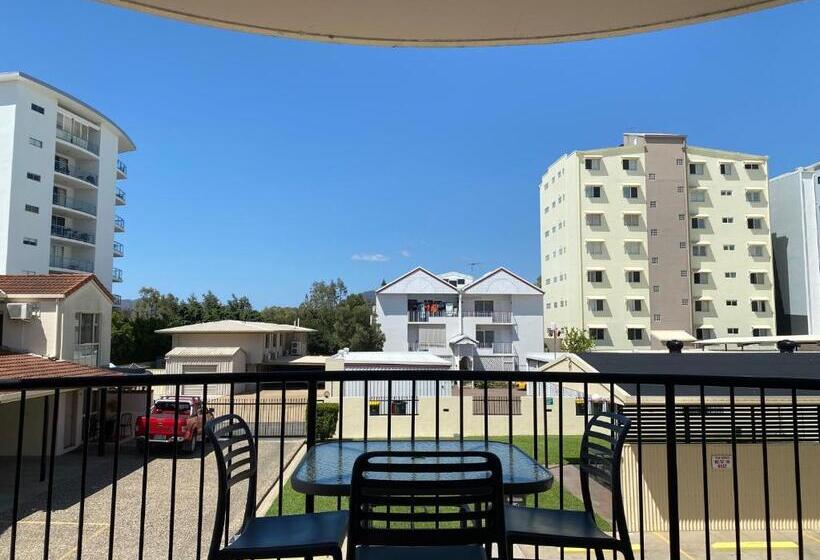 침실 2개 아파트, City Ville Apartments And Motel