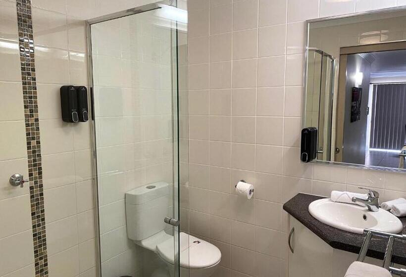 آپارتمان 3 خوابه, City Ville Apartments And Motel