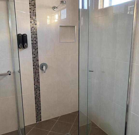 آپارتمان مدیریتی 3 خوابه, City Ville Apartments And Motel