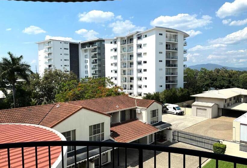 آپارتمان مدیریتی 3 خوابه, City Ville Apartments And Motel