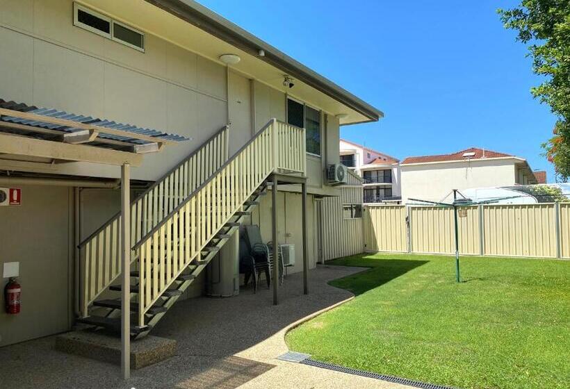 آپارتمان 4 خوابه, City Ville Apartments And Motel