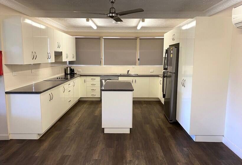 آپارتمان 1 خوابه, City Ville Apartments And Motel