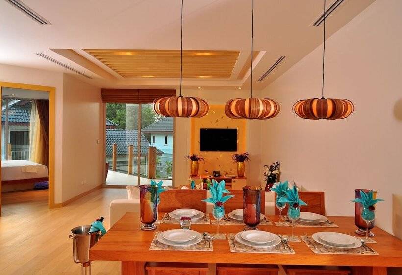 סוויטה, Beachfront Phuket