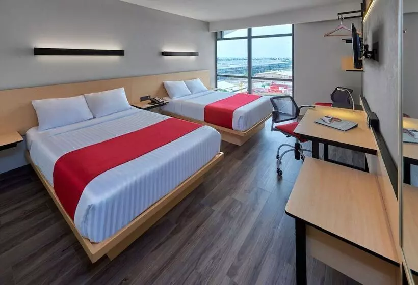 ２ダブルベッドのスタンダードルーム, City Express Plus By Marriott Guadalajara Palomar